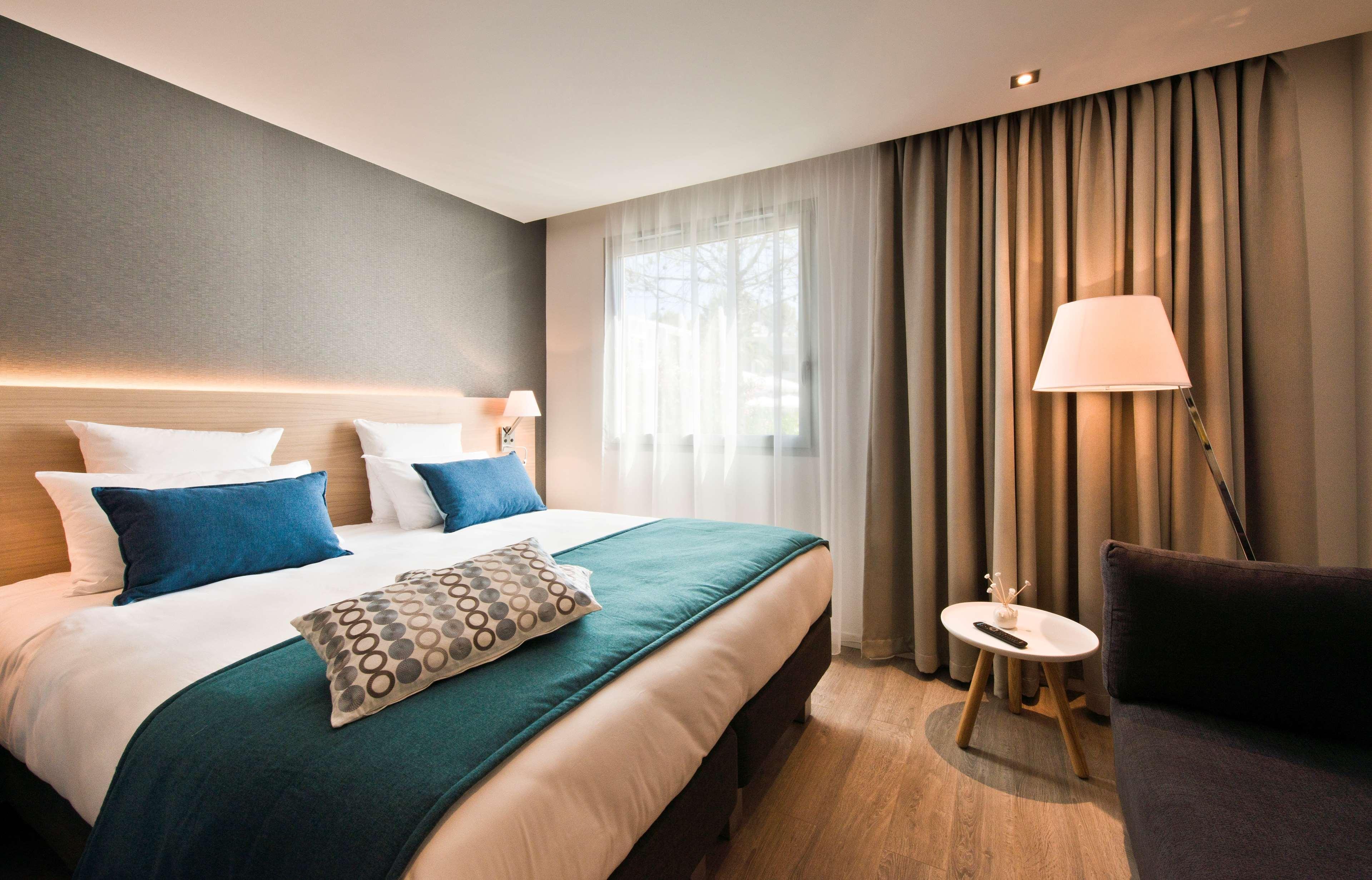 Golden Tulip Sophia Antipolis - Hotel & Spa Valbonne Exterior foto