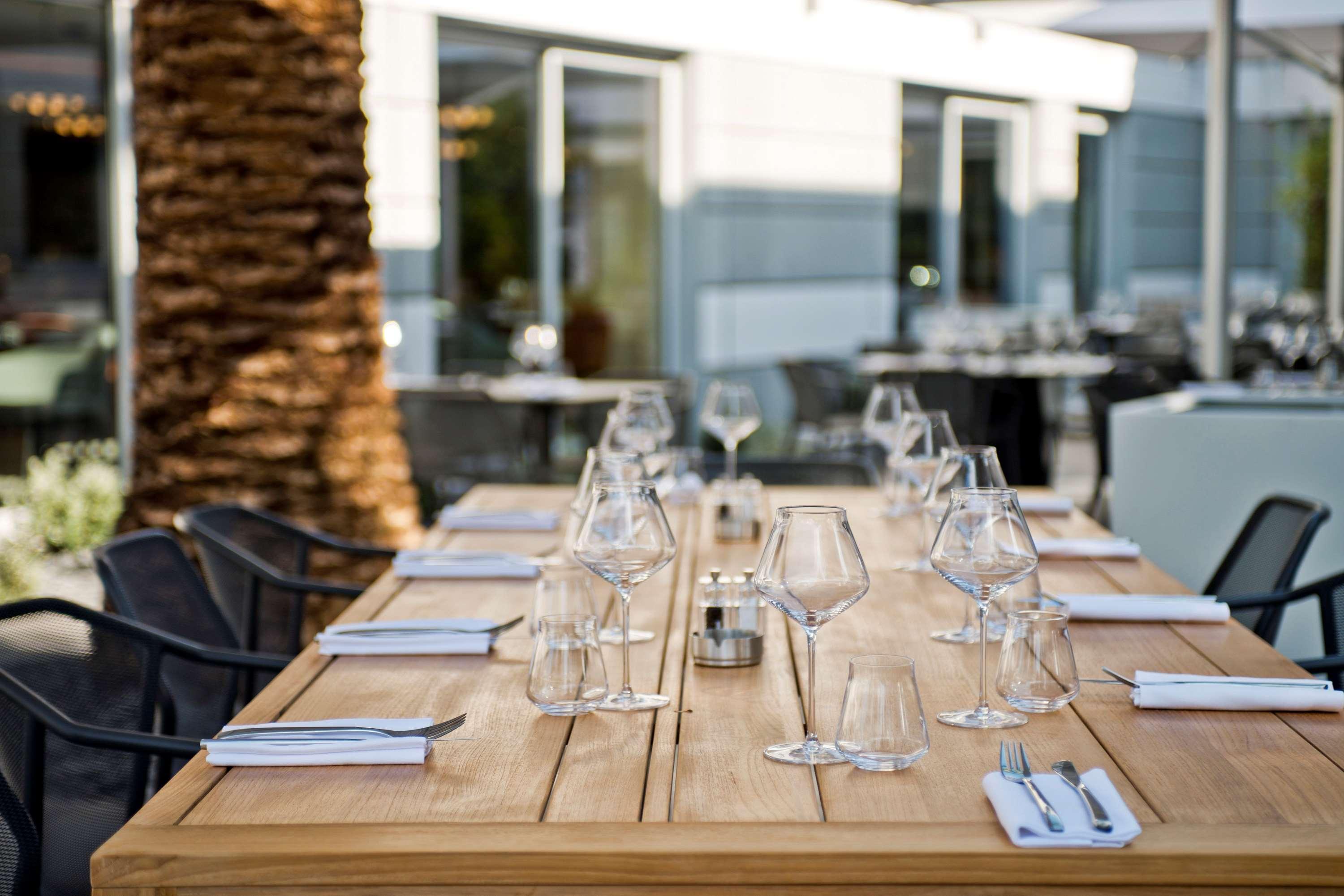 Golden Tulip Sophia Antipolis - Hotel & Spa Valbonne Exterior foto